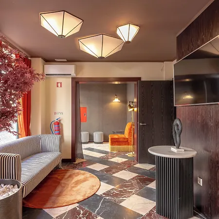 Westlight Madalena ליסבון