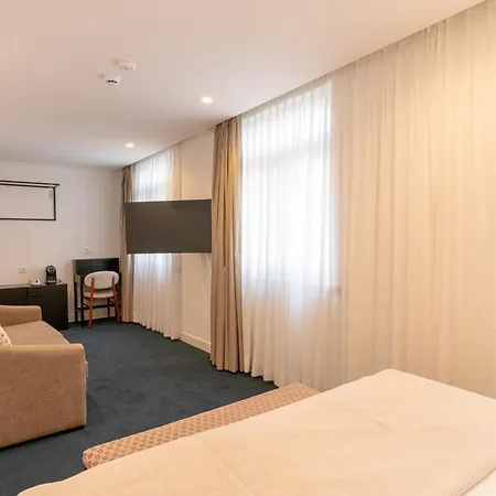 Westlight Madalena Lisboa