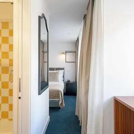 Ξενοδοχείο Westlight Madalena 4*