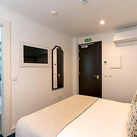 Hotel Westlight Madalena 4*