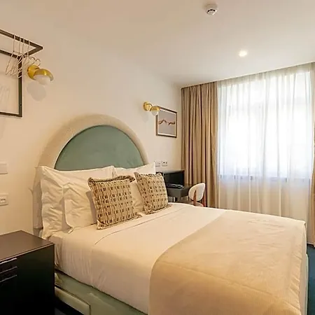 Westlight Madalena Hotel 4*