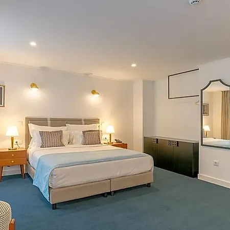 Westlight Madalena Hotel 4*