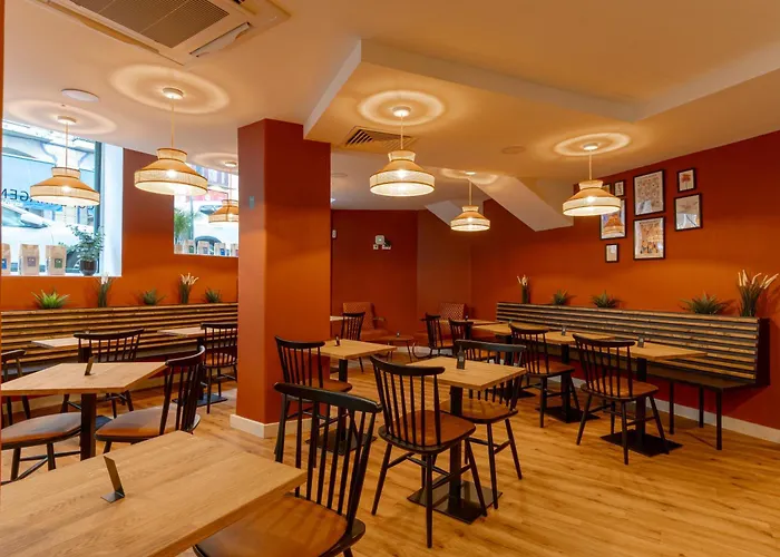 Hotel Westlight Madalena 4*