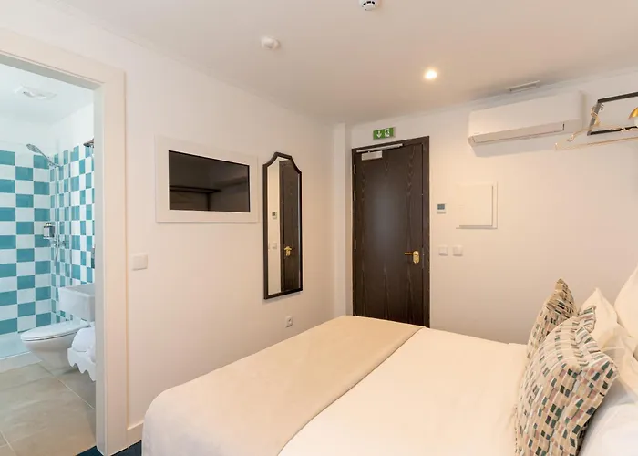 Westlight Madalena 4* ליסבון