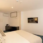 Ξενοδοχείο Westlight Madalena 4*