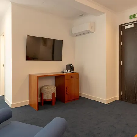 Westlight Madalena 4*