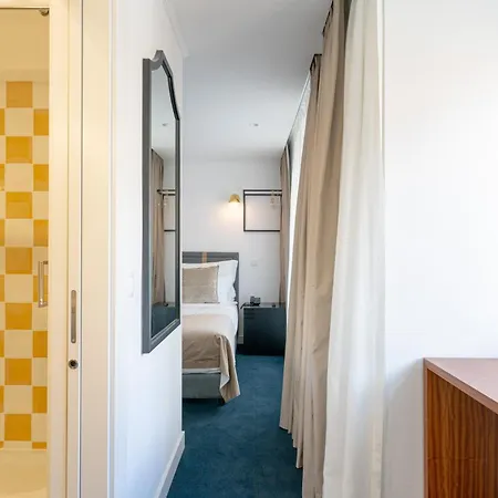 Westlight Madalena Отель 4*