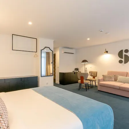 Hotel Westlight Madalena 4*